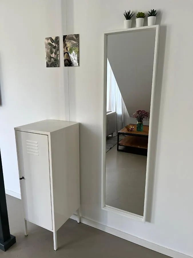 Ruhige Wohnung Mit 2 Schlafzimmern Auf 80Qm Kurnach Apartment